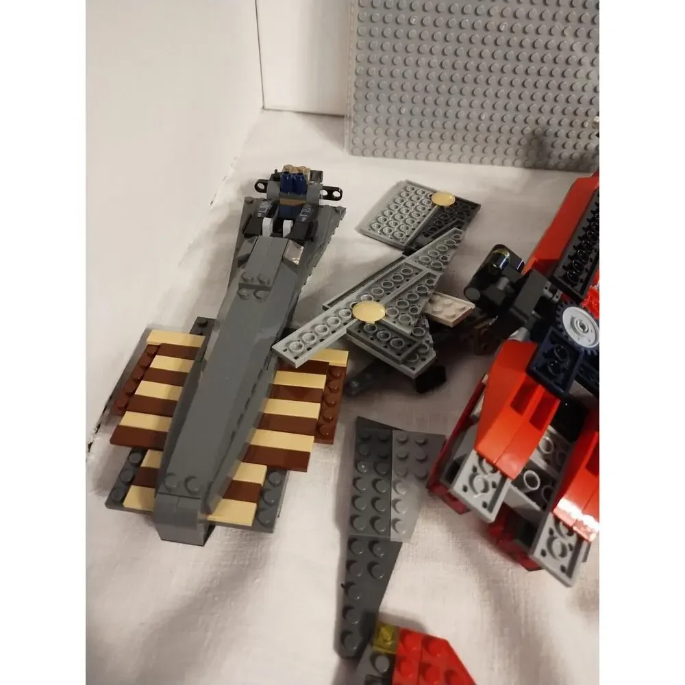 Lot of Misc. Loose Lego Pieces (Airplane????) - Used